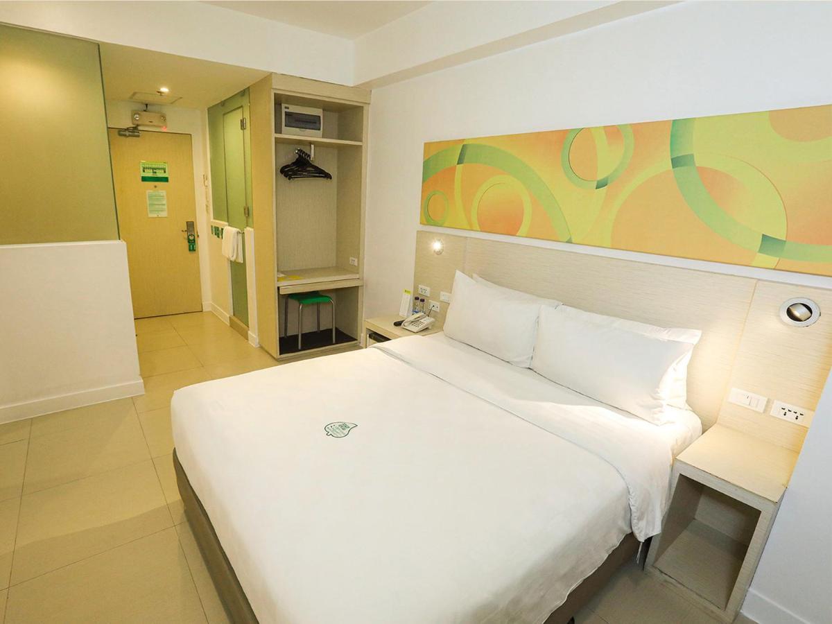 Go Hotels Timog Quezón by Eksteriør bilde