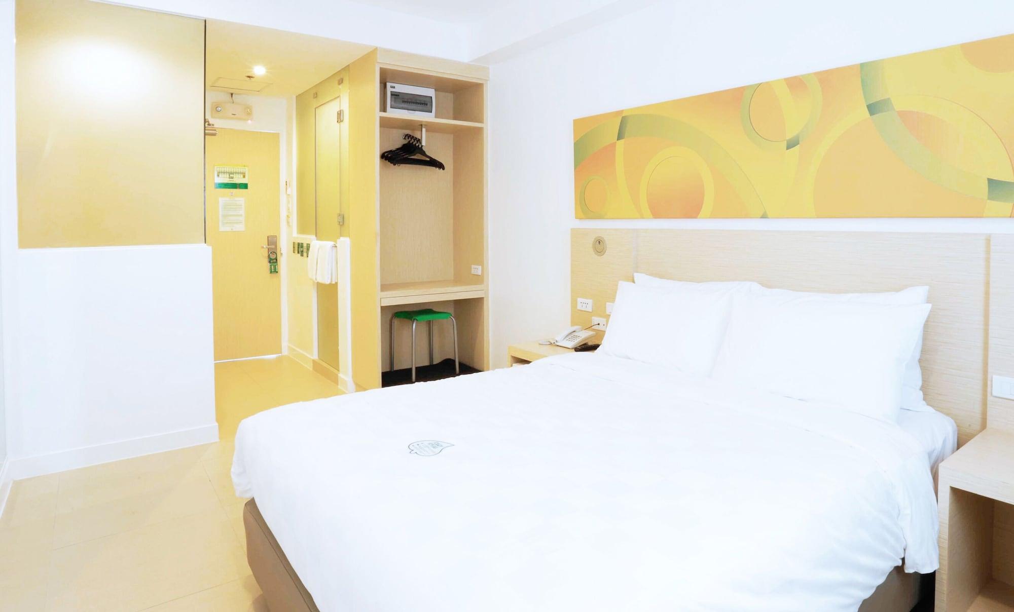 Go Hotels Timog Quezón by Eksteriør bilde