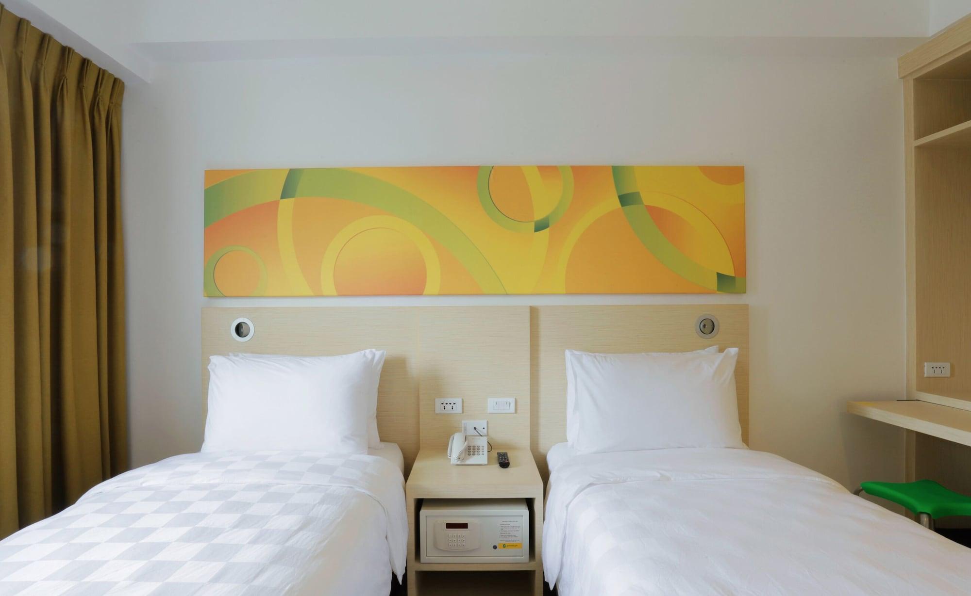 Go Hotels Timog Quezón by Eksteriør bilde